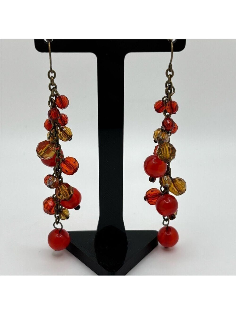 ✨5/$25✨ Elegant Red and Gold Beaded Dangle Earrings
